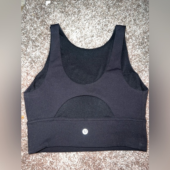 lululemon athletica Tops - Lululemon crop top / sports bra - size 4